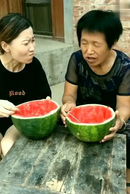 父母吃儿子的瓜,家庭伦理的微妙纠葛