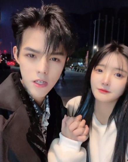 拿网红当,揭秘网红背后的秘密与影响力