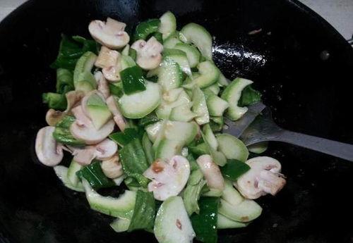 白瓜多久能煮熟吃,从采摘到熟透仅需几分钟