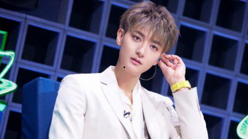 黄子韬吃瓜蔡徐坤什么瓜