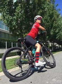 喜欢骑自行车的明星,跟随明星的脚步，探寻自行车运动的魅力”